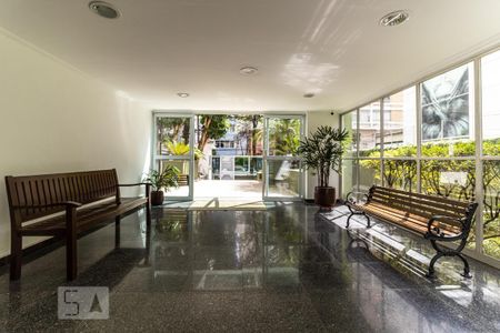 Apartamento para alugar com 42m², 1 quarto e 1 vagaÁrea comum - Hall Social