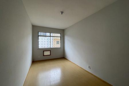 Sala de apartamento para alugar com 2 quartos, 65m² em Ilha do Governador, Rio de Janeiro
