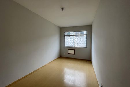 Sala de apartamento para alugar com 2 quartos, 65m² em Ilha do Governador, Rio de Janeiro