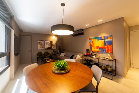 Sala de apartamento à venda com 2 quartos, 80m² em Lourdes, Belo Horizonte
