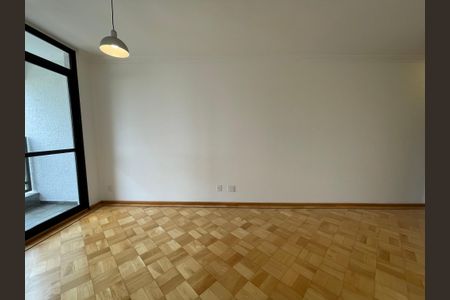 Sala de apartamento à venda com 2 quartos, 61m² em Caxingui, São Paulo