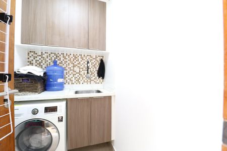 Casa à venda com 110m², 2 quartos e 1 vagaÁrea de Serviço