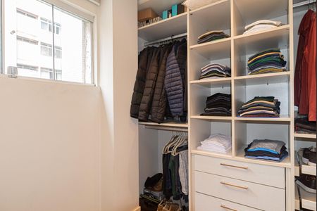 Apartamento à venda com 101m², 2 quartos e 1 vagaCloset da Suíte