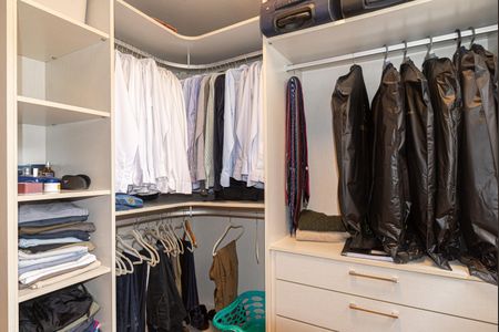 Apartamento à venda com 101m², 2 quartos e 1 vagaCloset da Suíte