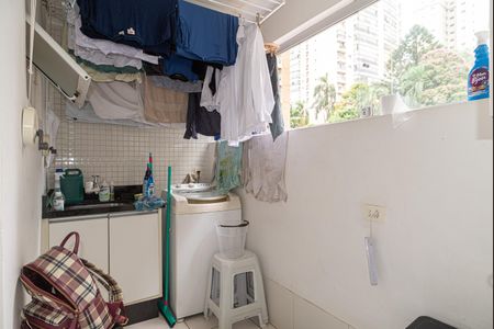 Apartamento à venda com 101m², 2 quartos e 1 vagaÁrea de Serviço