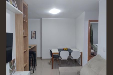 Apartamento para alugar com 48m², 2 quartos e sem vaga