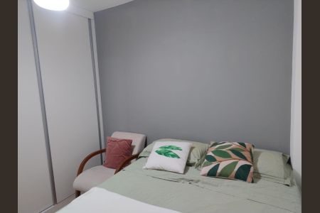 Apartamento para alugar com 48m², 2 quartos e sem vaga
