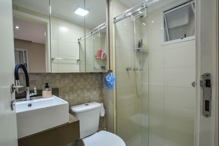 Apartamento à venda com 66m², 3 quartos e 1 vagaBanheiro da Suíte