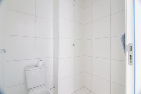 Banheiro de apartamento para alugar com 2 quartos, 35m² em Jaguaré, São Paulo
