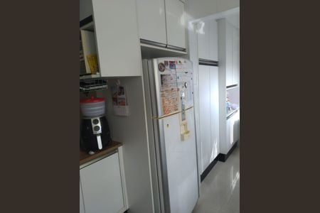 Apartamento à venda com 69m², 3 quartos e 2 vagasCozinha