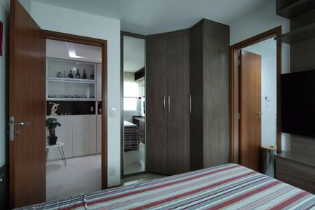 Apartamento para alugar com 153m², 3 quartos e 2 vagasSuíte