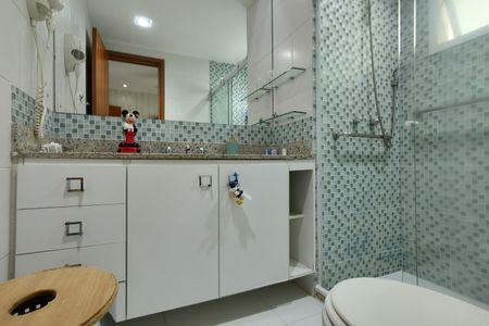 Apartamento para alugar com 153m², 3 quartos e 2 vagasBanheiro da Suíte