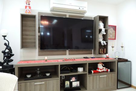 Apartamento para alugar com 153m², 3 quartos e 2 vagasSala