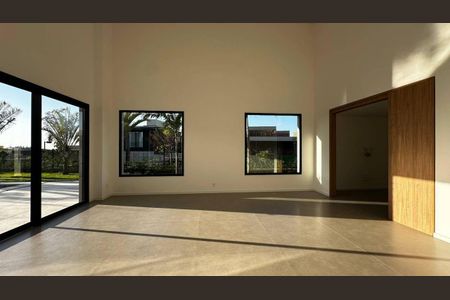 Casa à venda com 558m², 5 quartos e 6 vagas