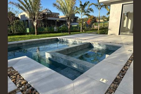 Casa à venda com 558m², 5 quartos e 6 vagas