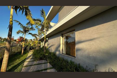 Casa à venda com 558m², 5 quartos e 6 vagas