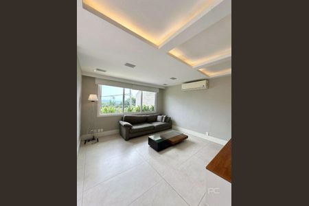 Casa à venda com 6 quartos, 344m² em Charitas, Niterói