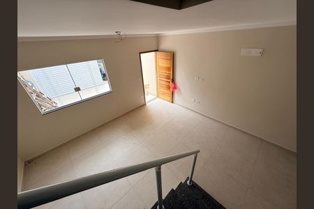 Casa à venda com 3 quartos, 100m² em Vila Lucia, São Paulo