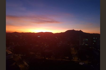 Apartamento à venda com 65m², 3 quartos e 1 vaga