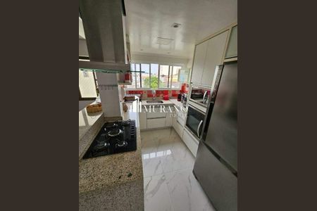 Apartamento à venda com 180m², 3 quartos e 3 vagas
