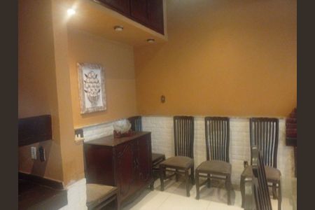 Casa à venda com 3 quartos, 295m² em Vila Progresso, Niterói