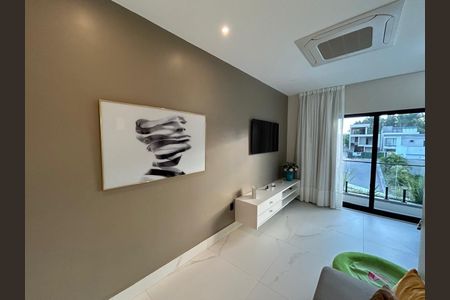 Casa à venda com 4 quartos, 210m² em Recreio dos Bandeirantes, Rio de Janeiro