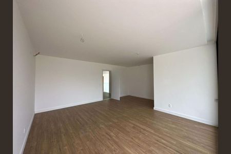 Casa à venda com 5 quartos, 860m² em Barra da Tijuca, Rio de Janeiro