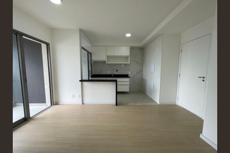 Sala de apartamento para alugar com 2 quartos, 57m² em Vila Sonia, São Paulo