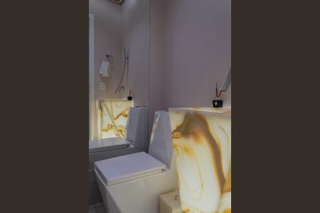 Apartamento à venda com 93m², 2 quartos e 2 vagas Apartamento à venda com 93m², 2 quartos e 2 vagasLavabo