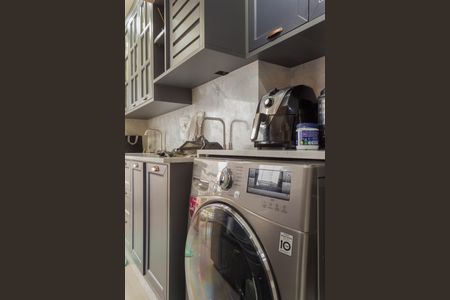 Apartamento à venda com 93m², 2 quartos e 2 vagas Apartamento à venda com 93m², 2 quartos e 2 vagasÁrea de Serviço