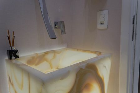 Apartamento à venda com 93m², 2 quartos e 2 vagas Apartamento à venda com 93m², 2 quartos e 2 vagasLavabo