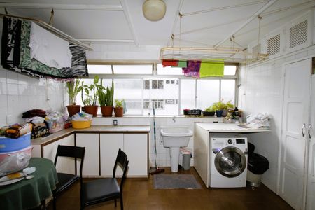 Apartamento à venda com 180m², 4 quartos e 3 vagasÁrea de Serviço