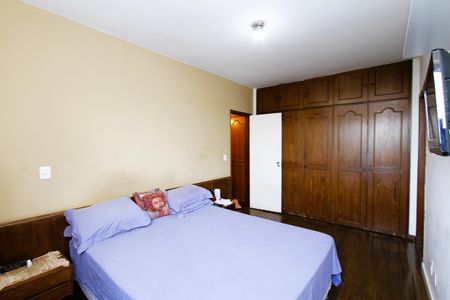 Apartamento à venda com 180m², 4 quartos e 3 vagasQuarto 4 - Suíte