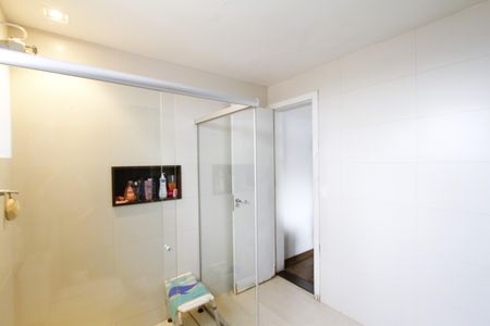 Apartamento à venda com 180m², 4 quartos e 3 vagasBanheiro da Suíte