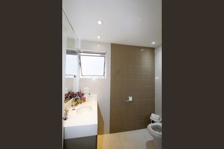 Apartamento à venda com 180m², 4 quartos e 3 vagasBanheiro Social