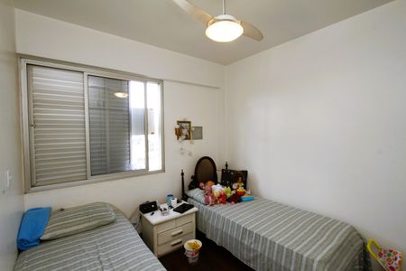 Apartamento à venda com 180m², 4 quartos e 3 vagasQuarto 3