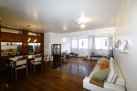 Sala de apartamento à venda com 4 quartos, 180m² em São Bento, Belo Horizonte