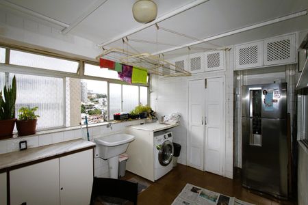 Apartamento à venda com 180m², 4 quartos e 3 vagasÁrea de Serviço