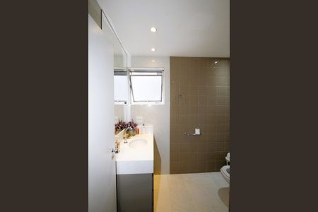 Apartamento à venda com 180m², 4 quartos e 3 vagasBanheiro Social