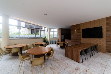 Apartamento à venda com 204m², 4 quartos e 4 vagasÁrea gourmet