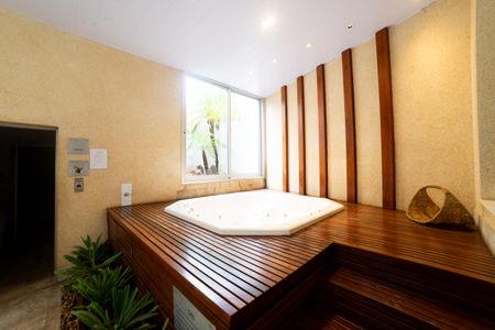 Apartamento à venda com 204m², 4 quartos e 4 vagasSpa