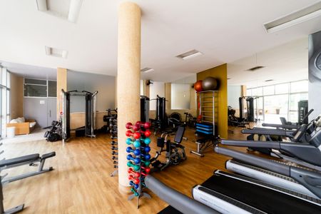 Apartamento à venda com 204m², 4 quartos e 4 vagasÁrea comum - Academia
