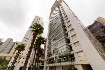 Apartamento à venda com 204m², 4 quartos e 4 vagasFachada do bloco