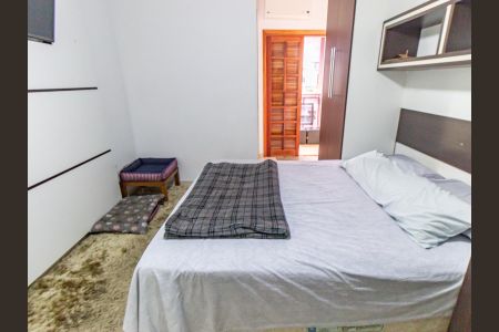 Suíte de casa à venda com 3 quartos, 132m² em Vila Invernada, São Paulo