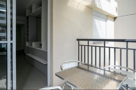 Studio para alugar com 33m², 1 quarto e sem vaga Studio para alugar com 33m², 1 quarto e sem vagaVaranda do Studio