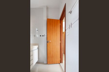 Apartamento para alugar com 200m², 4 quartos e 2 vagasBanheiro da Suíte 1