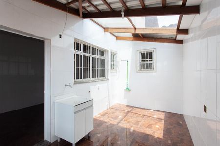 Apartamento para alugar com 200m², 4 quartos e 2 vagasÁrea de Serviço