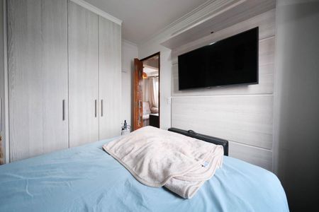 Quarto 1 de apartamento à venda com 2 quartos, 59m² em Vila Araguaia, São Paulo