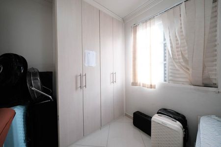 Apartamento à venda com 59m², 2 quartos e 1 vagaQuarto 2