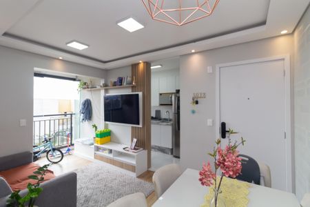 Sala de apartamento à venda com 2 quartos, 52m² em Itaquera, São Paulo